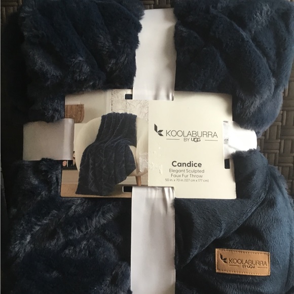Koolaburra Bedding New Koolaburra By Ugg Candice Throw Poshmark